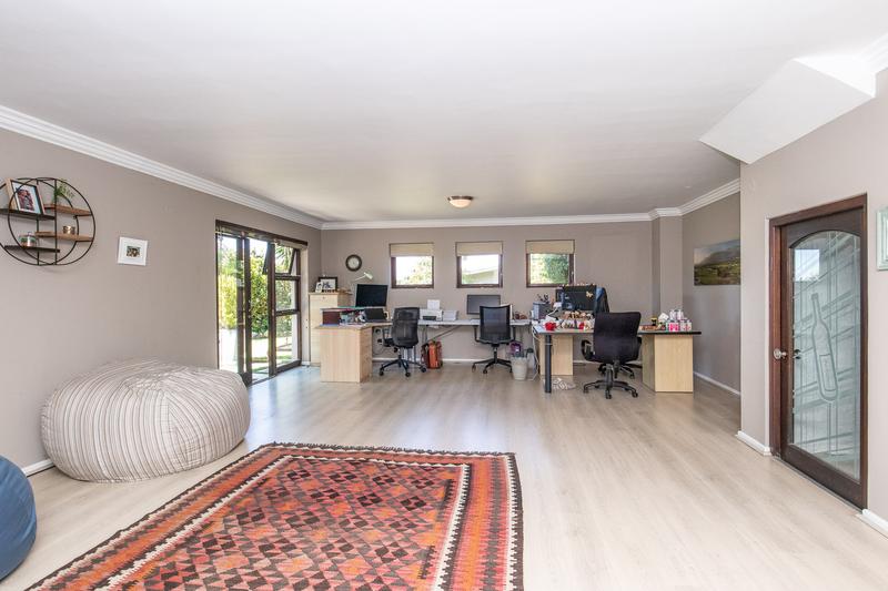 3 Bedroom Property for Sale in Stonehurst Mountain Estate Western Cape